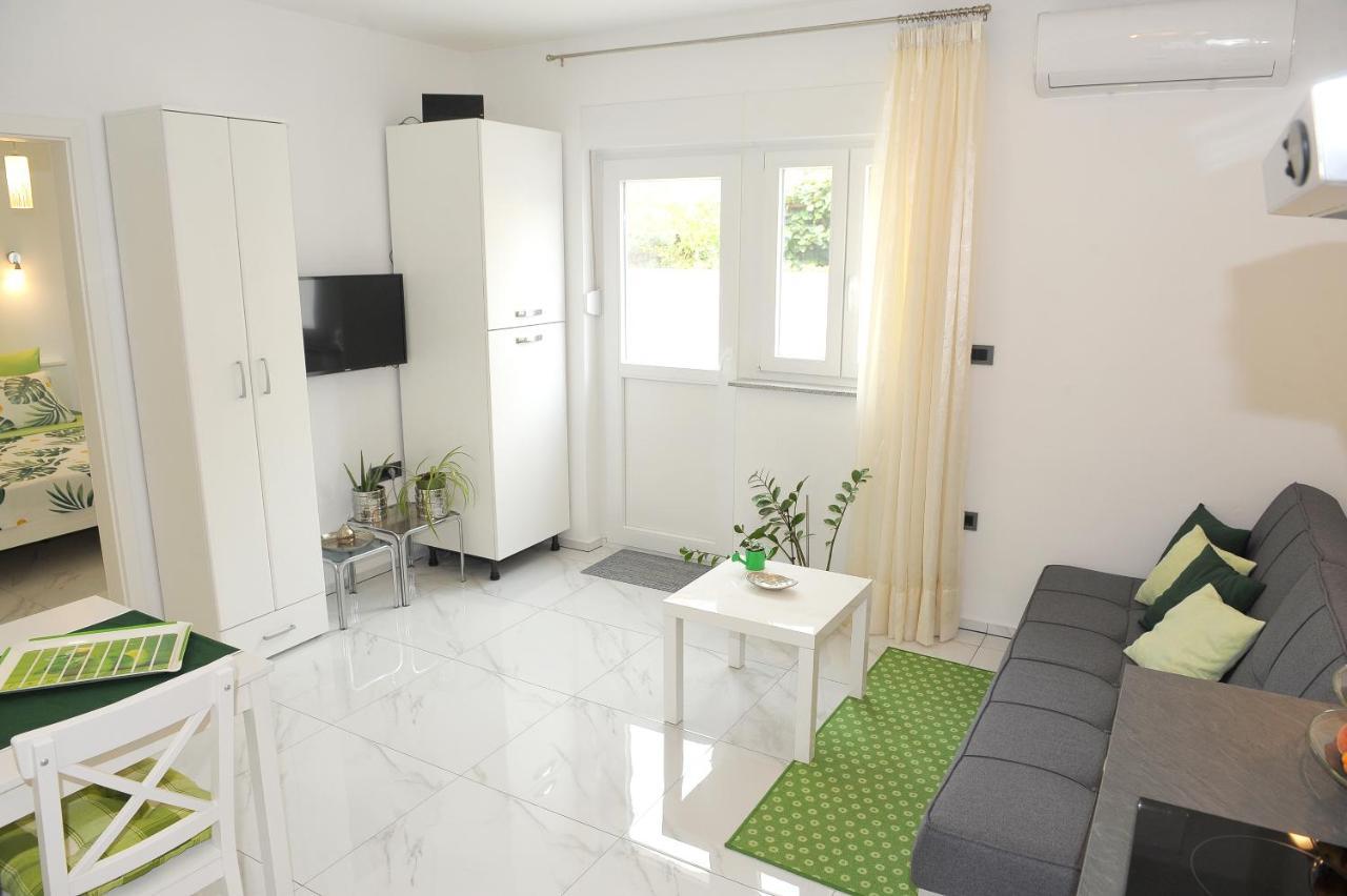 Ondina Apartments Pola Esterno foto
