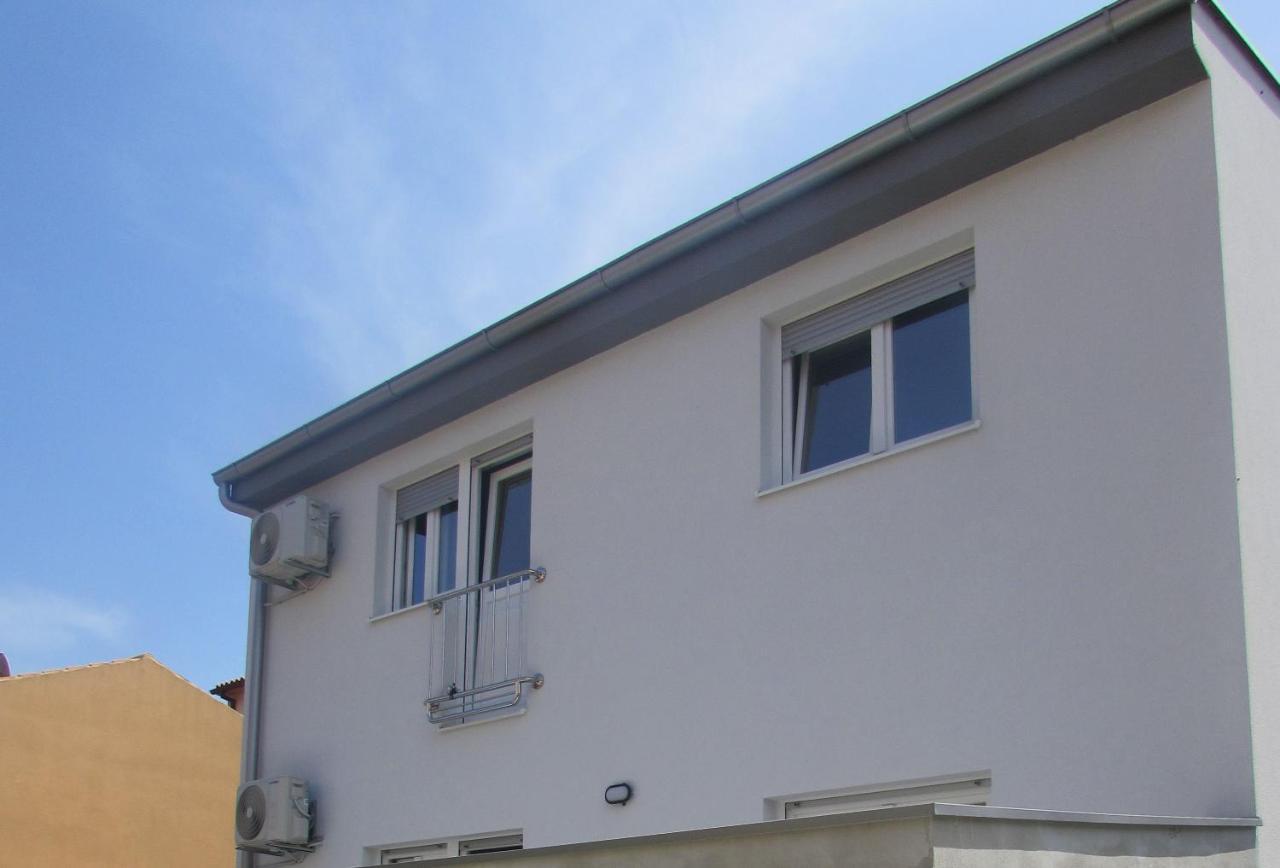 Ondina Apartments Pola Esterno foto