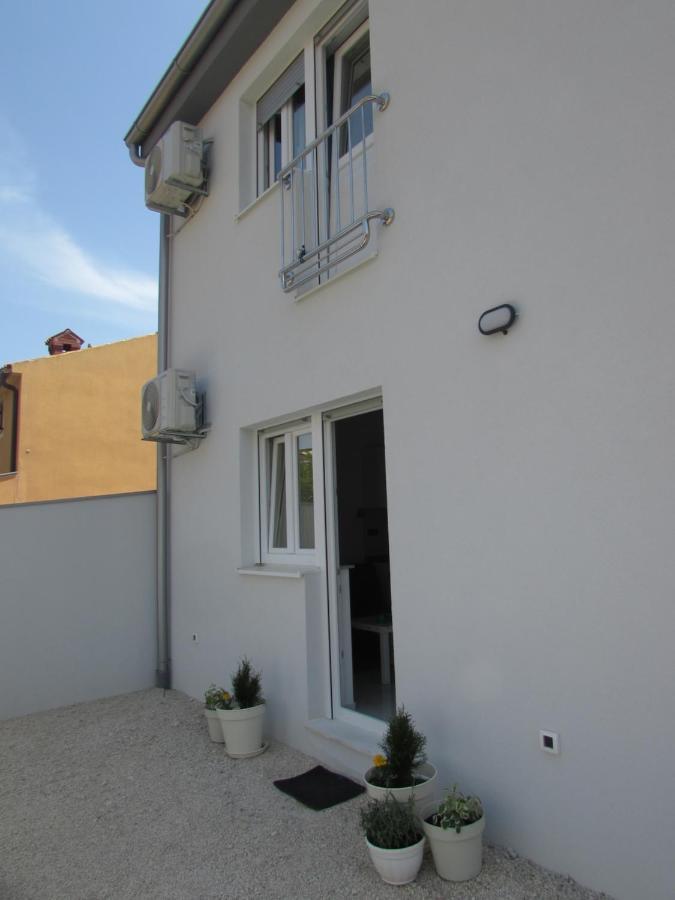 Ondina Apartments Pola Esterno foto