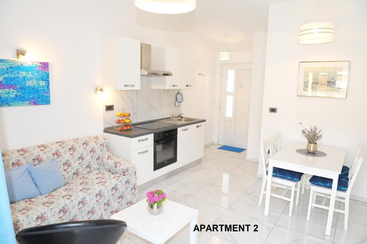 Ondina Apartments Pola Esterno foto